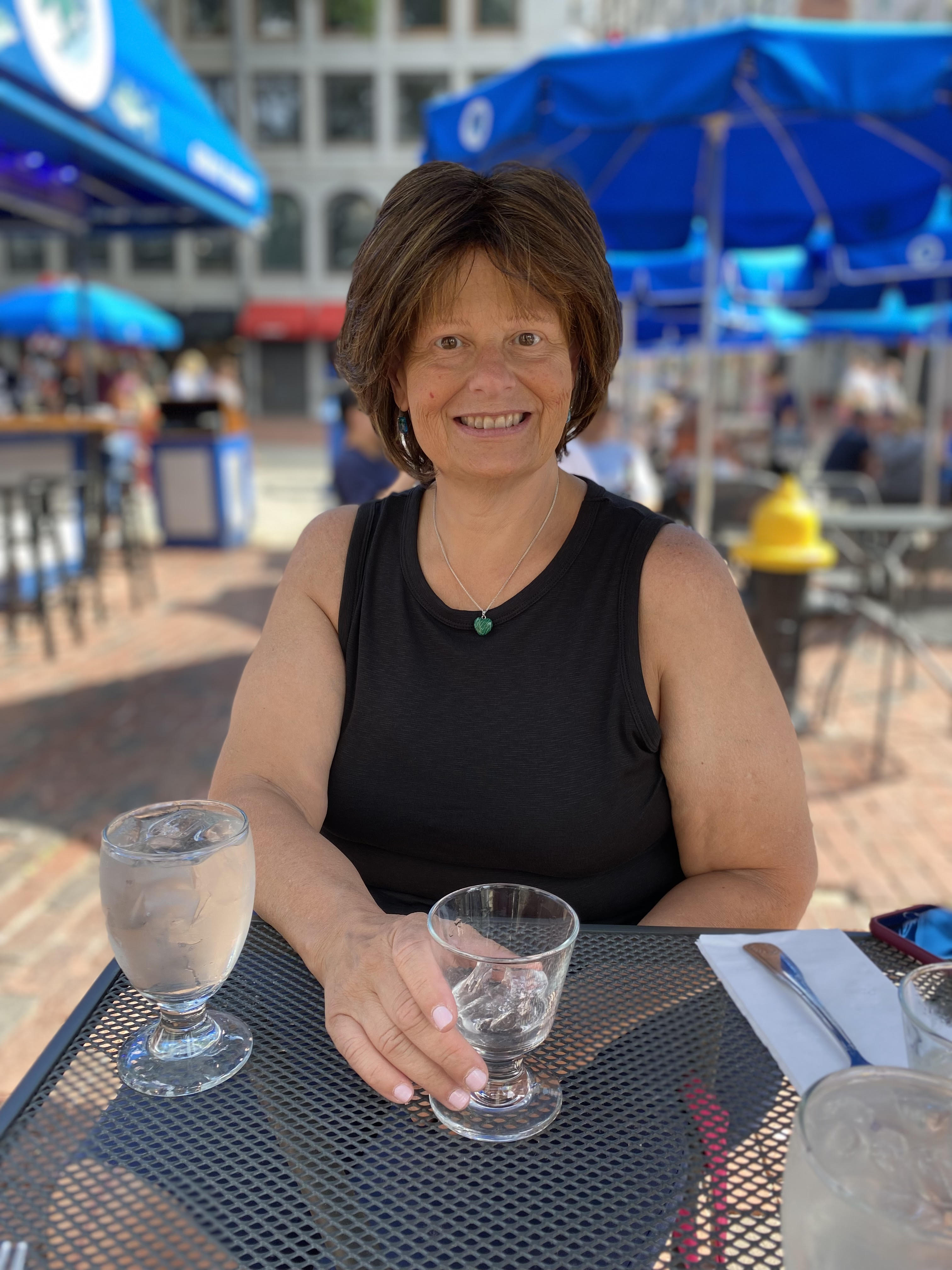 Linda, Greek single in Littleton, United States - Greek Connection