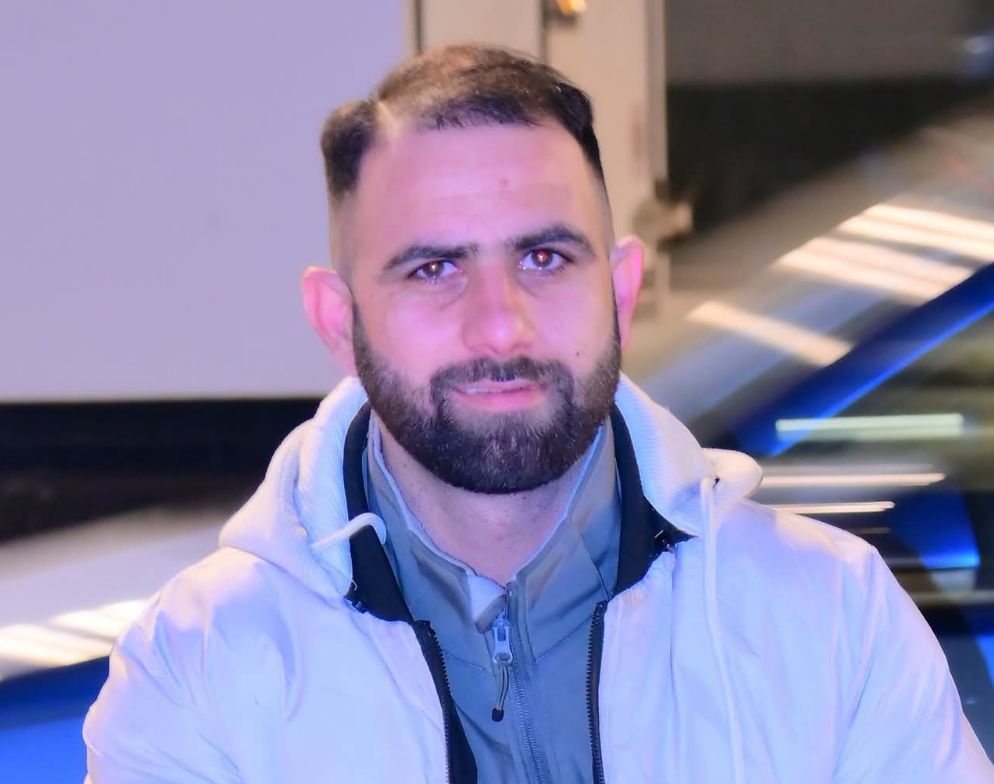 Meet Philippo, a Greek single in ΣΠΑΤΑ, Greece | Greek Connection