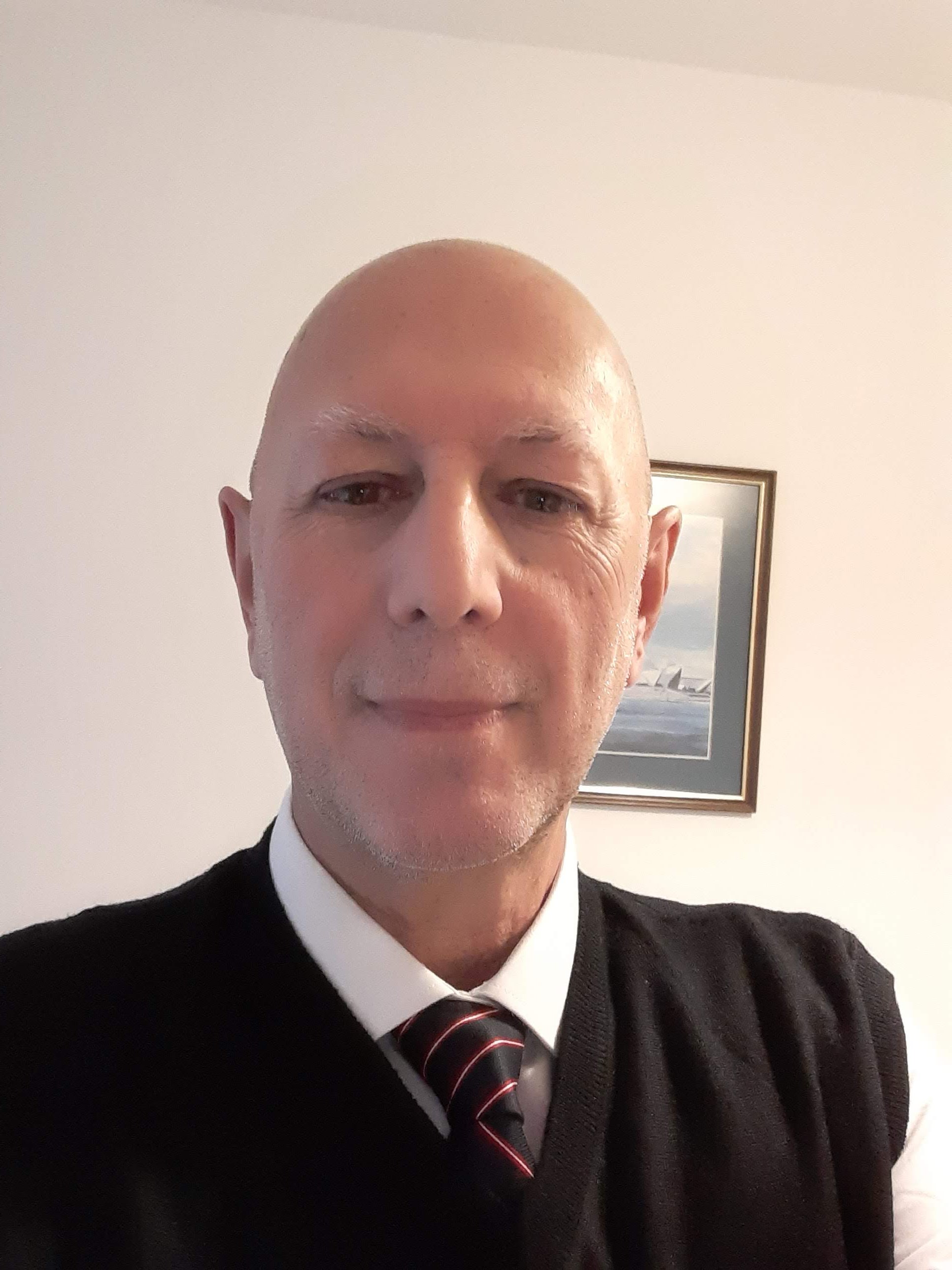George, Greek single in Hounslow, United Kingdom - Greek Connection